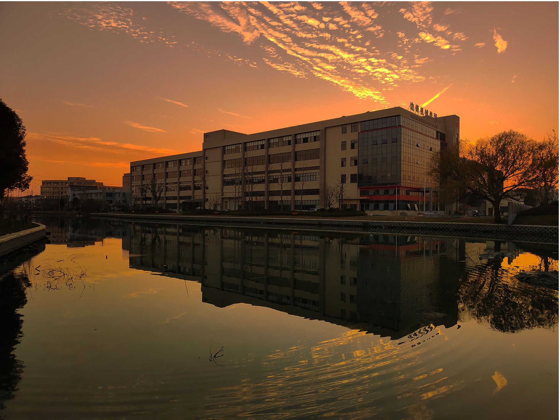 邊鋒機械集團,隔膜泵廠家,2022濃縮成一天