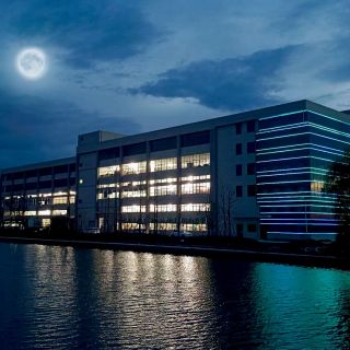 邊鋒集團(tuán)祝全體新老客戶中秋佳節(jié)快樂！